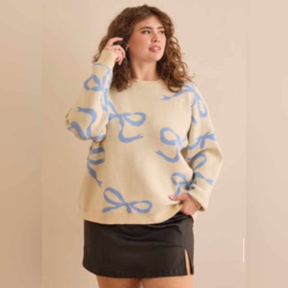 ARULA Cream Sweater with Blue Bow Design